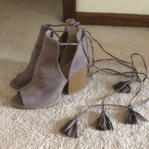 Gray suede peep toe heel